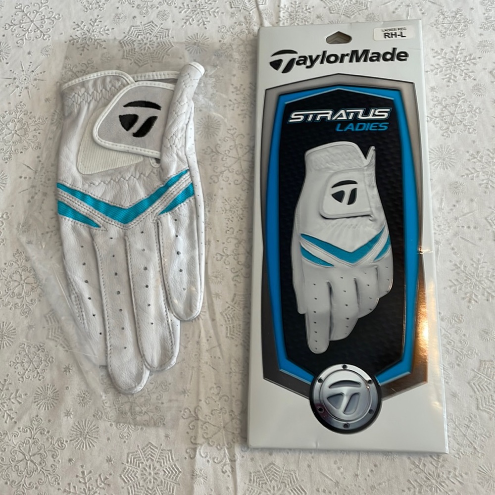 NWT Stratus golf gloves